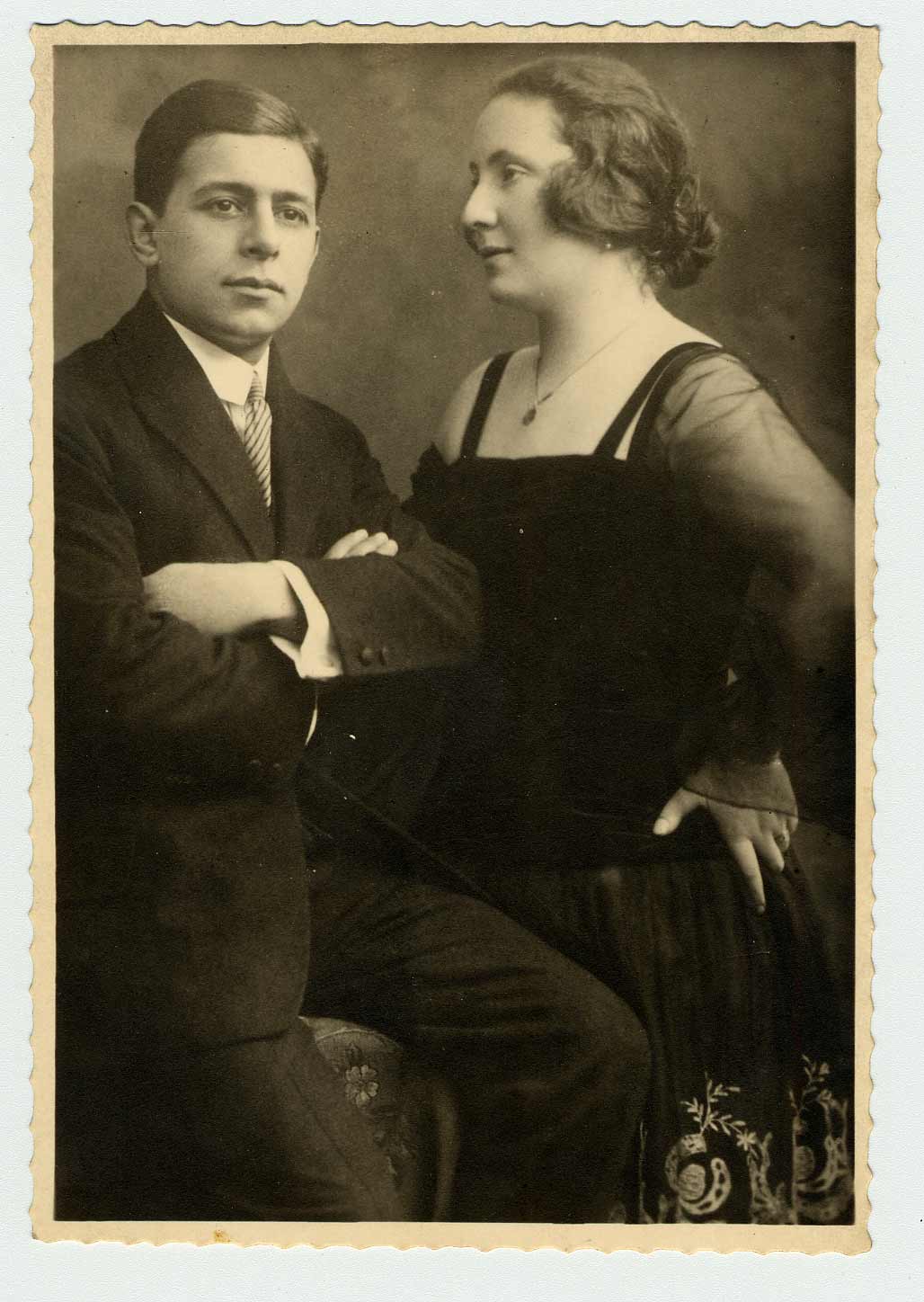 Une photographie des parents de Walter Absil, Otto et Margarethe Bondy. Tous deux ont été tués à Auschwitz en 1943.