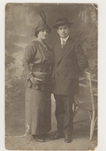 Portrait of Anna and Ferdinand Markel, Simon's parents, in 1914. They were both killed in Auschwitz.